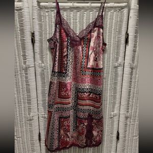 Victoria’s Secret Women's Slip Dress Size S Purple Lace Floral Slip Red Black